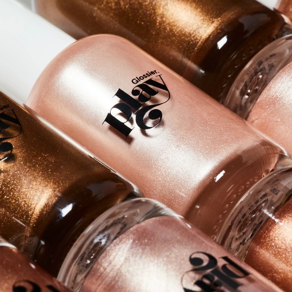 GLOSSIER ISO ITEMS!!!! - Picture 3 of 3